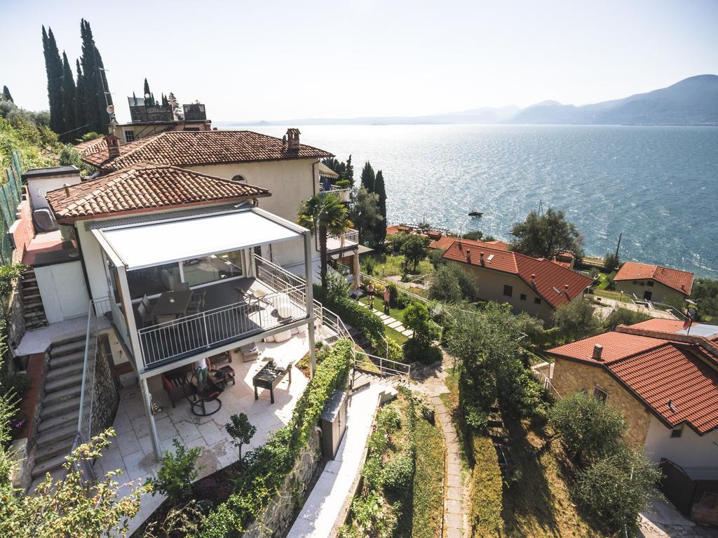 Residence La Mignon - Terrazza Torri Del Benaco Kültér fotó